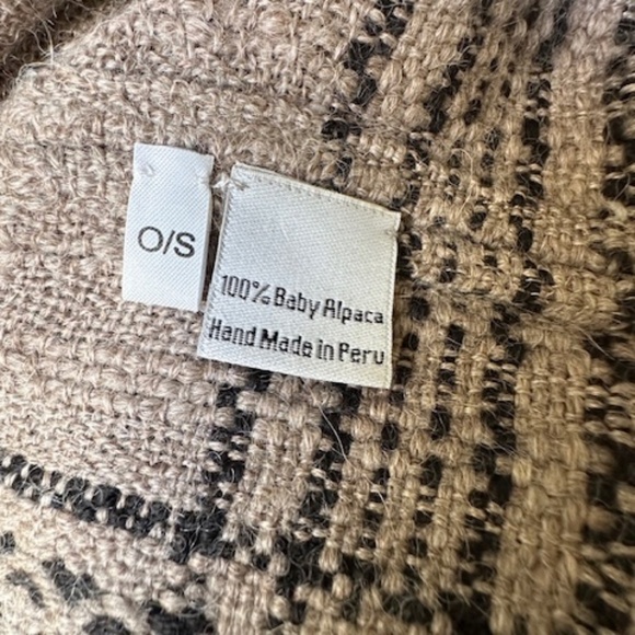 ULLA JOHNSON BABY ALPACA GRAY, TAN AND BLACK PONCHO OS - Picture 9 of 10